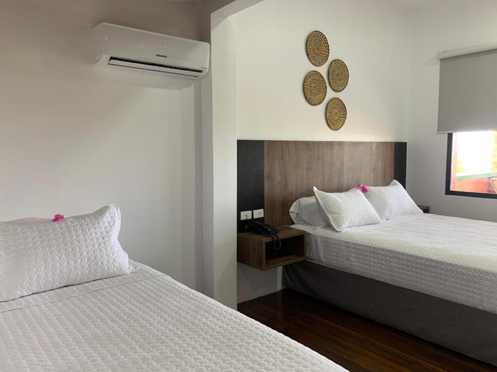 Hotel La Mar Playas Extérieur photo