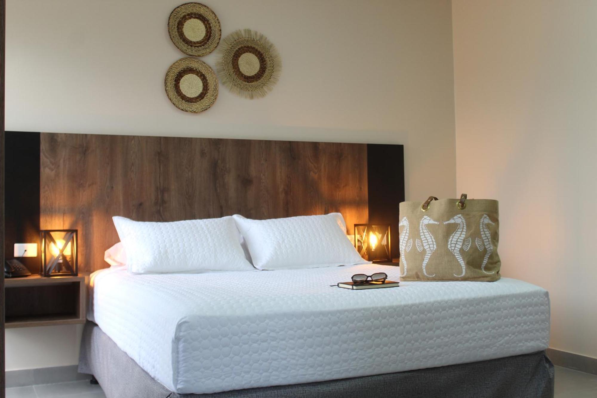 Hotel La Mar Playas Extérieur photo